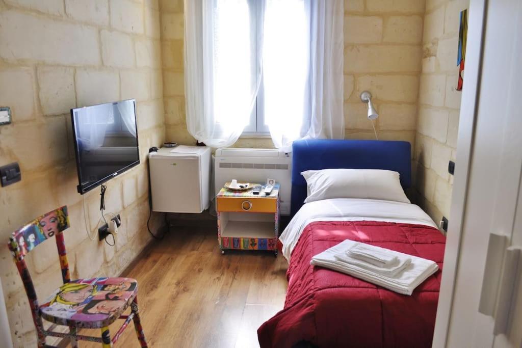 B&B Lecce Holidays Bagian luar foto