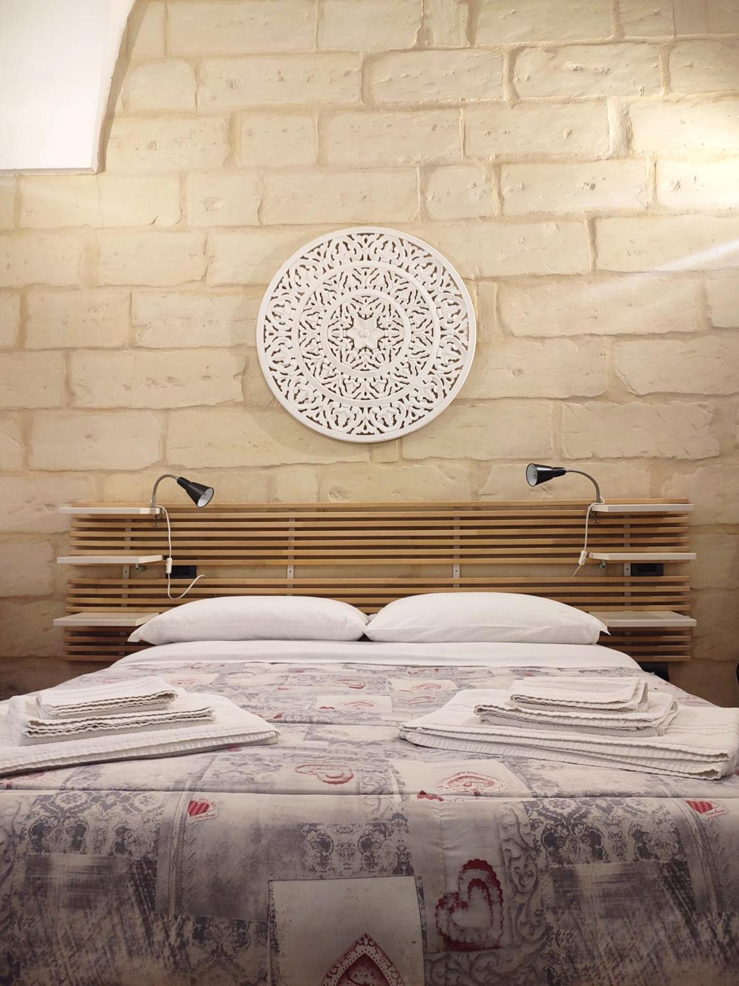 B&B Lecce Holidays Bagian luar foto