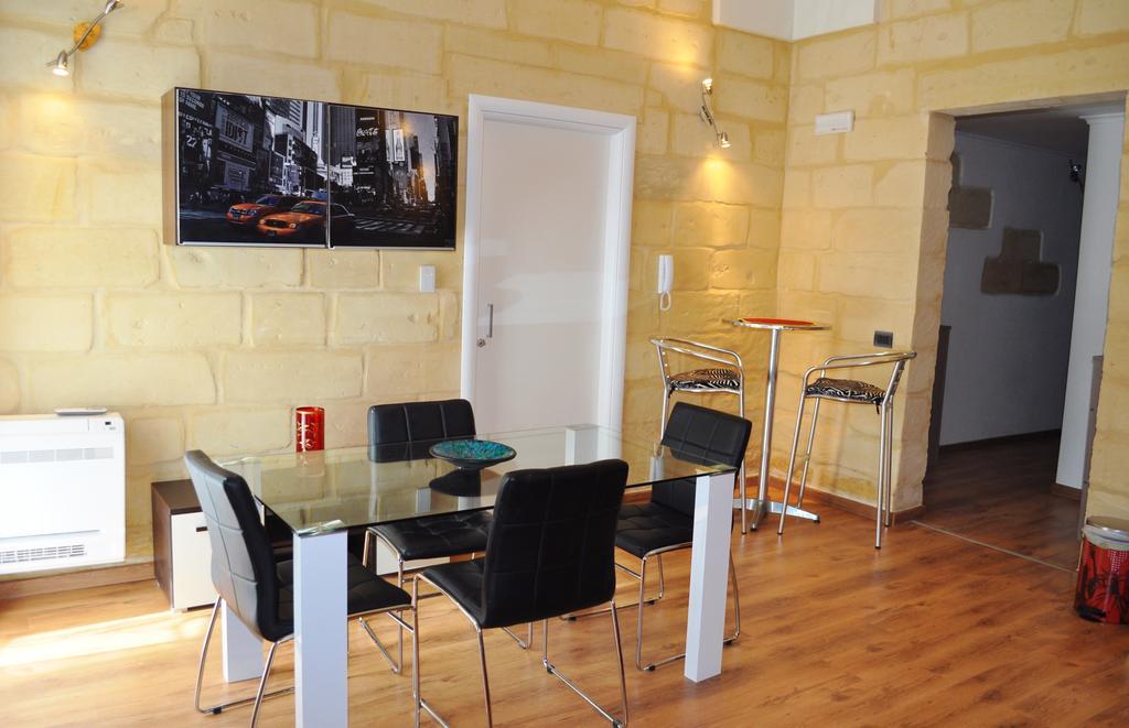 B&B Lecce Holidays Bagian luar foto