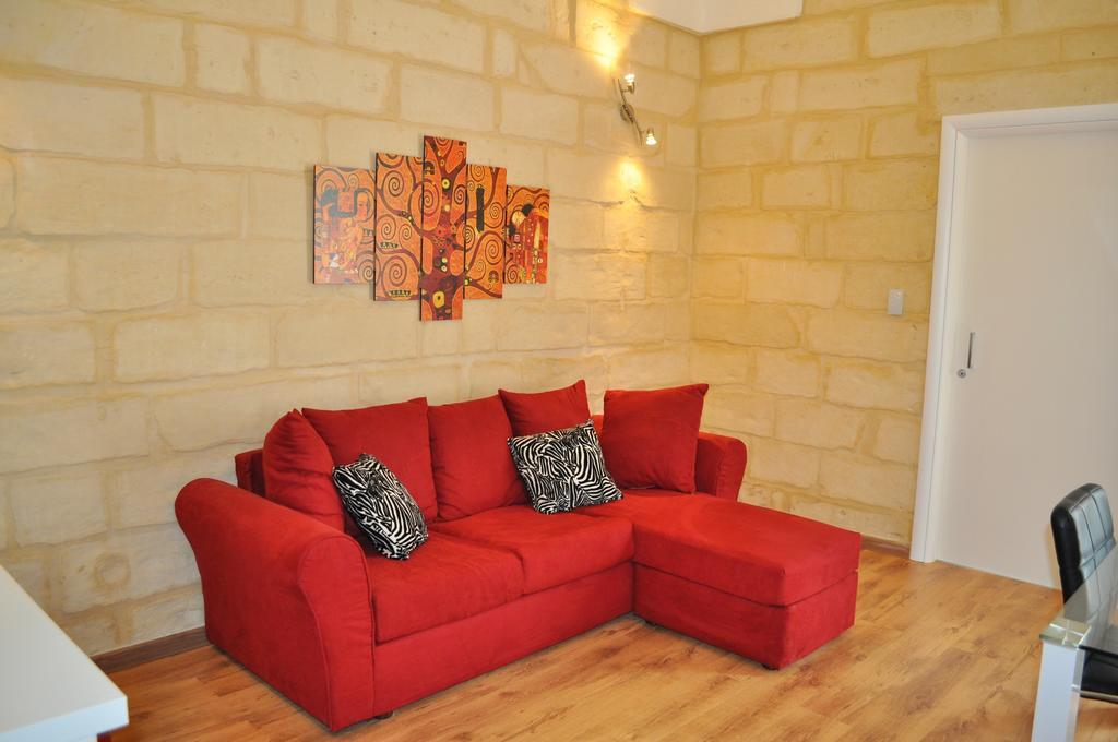 B&B Lecce Holidays Bagian luar foto