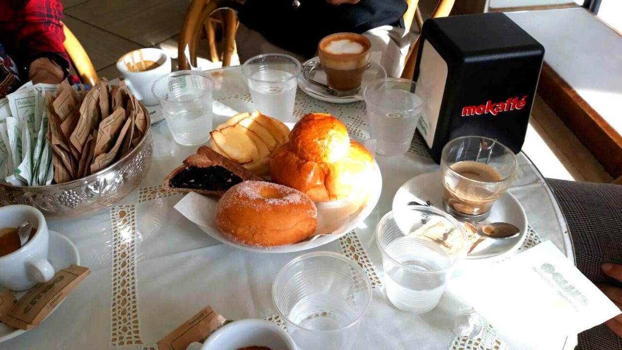 B&B Lecce Holidays Bagian luar foto