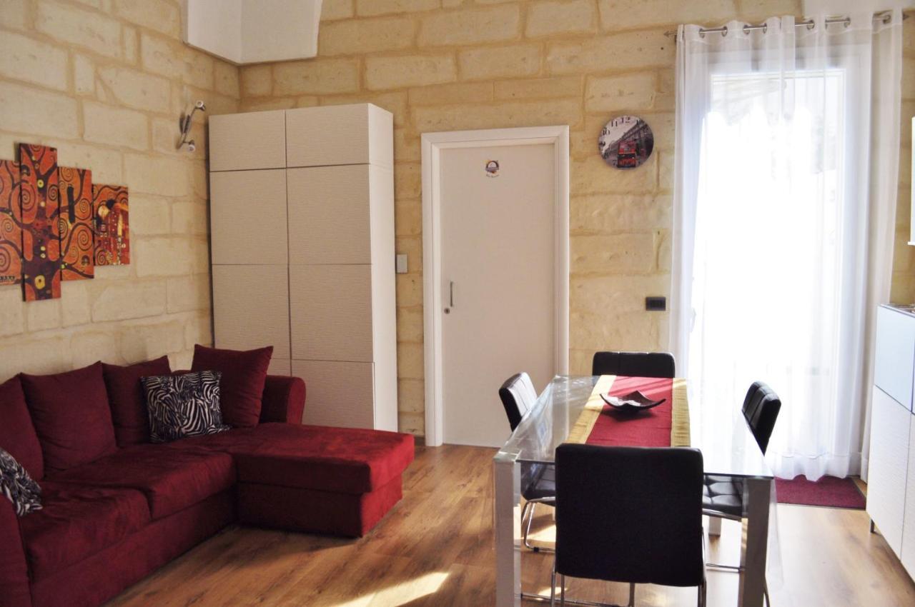 B&B Lecce Holidays Bagian luar foto