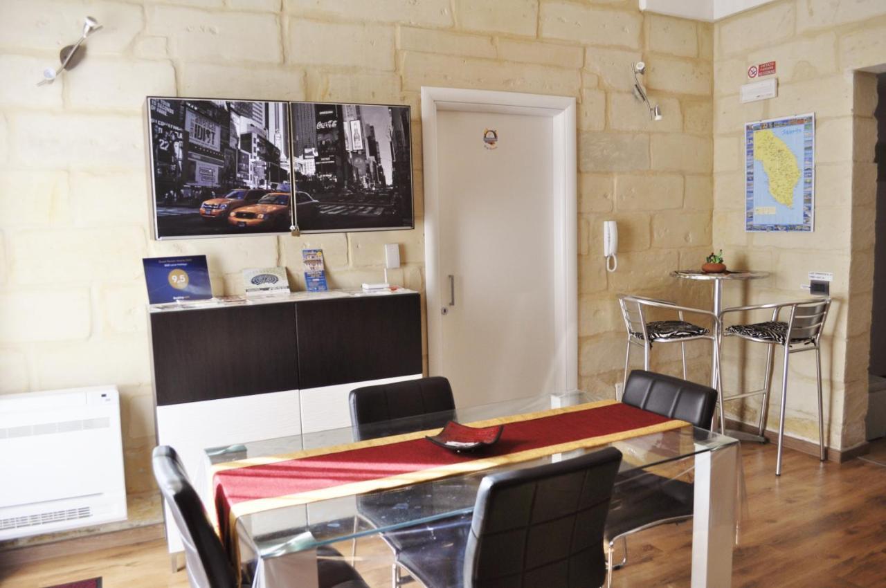 B&B Lecce Holidays Bagian luar foto